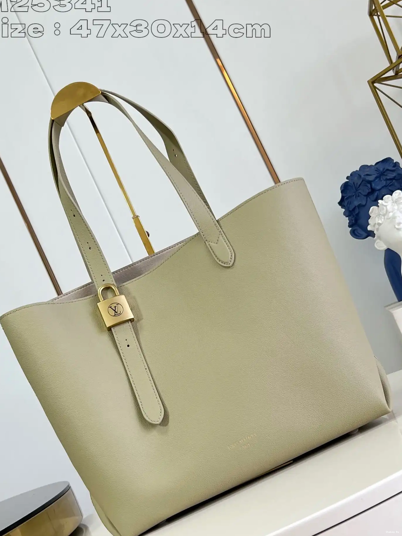 Key Low MM-47*30*14CM Cabas LOUIS VUITTON 0518